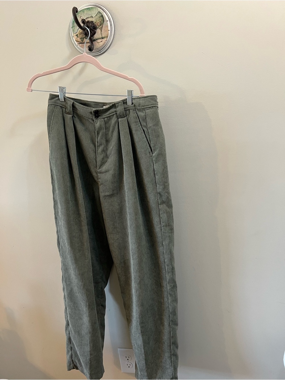 Madwell  Olive Green Wide-Leg Corduroy hi waist pleated Pant Size 10 Women’s